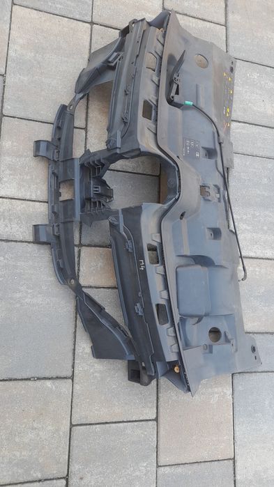 Suport Grila Centrala Calandru Trager Radiatoare Bara Fața Renault Megane 4