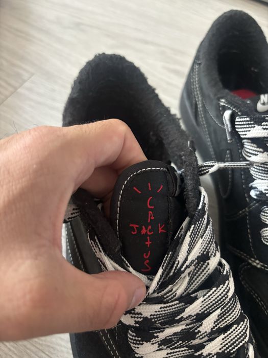 Nike Air Jordan 1 x Travis Scott Black Phantom
