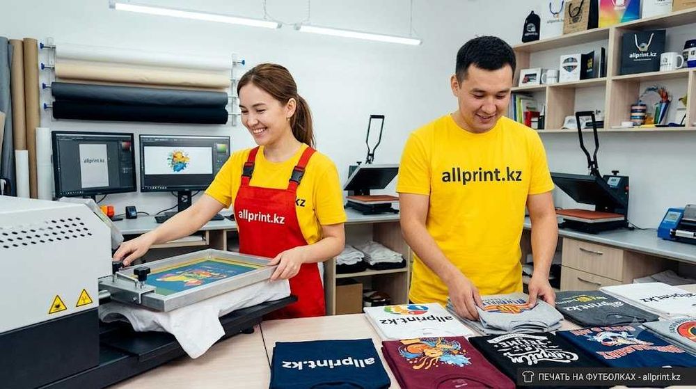 Печать на футболках от allprint.kz | Мерч, логотипы, принты |