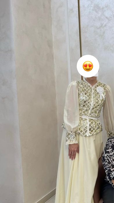 Продам платья размер 42-44