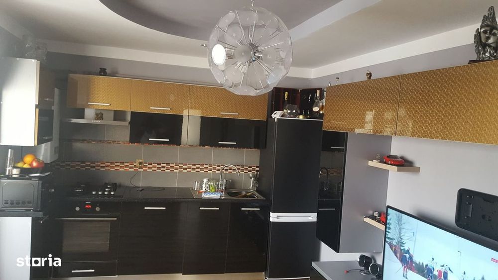 Apartament 2 camere decomandat 50 mp ultracentral  mobilat  complet