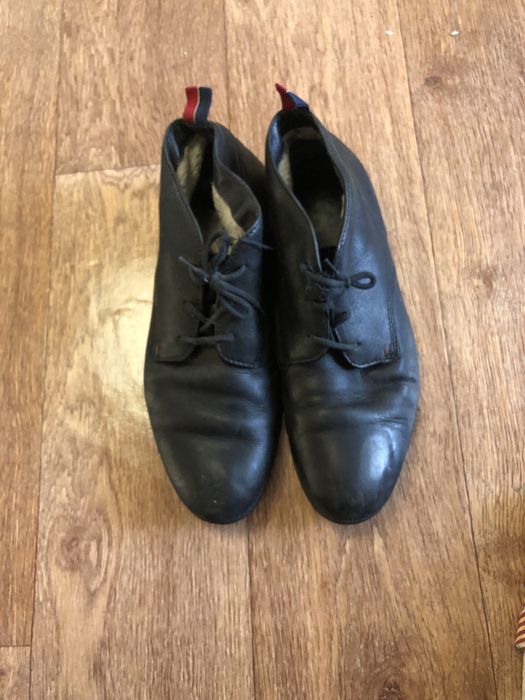 Продаю мужскую обувь
