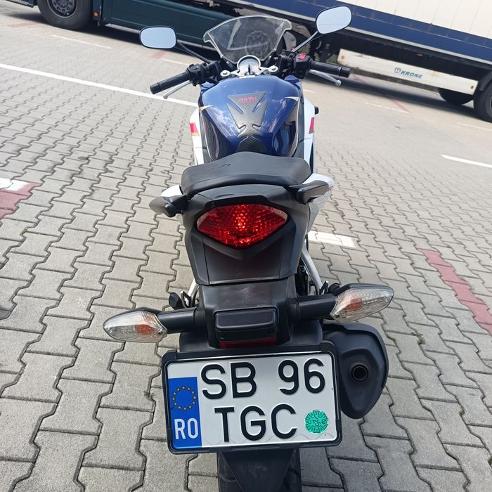 Honda cbr 250 R.