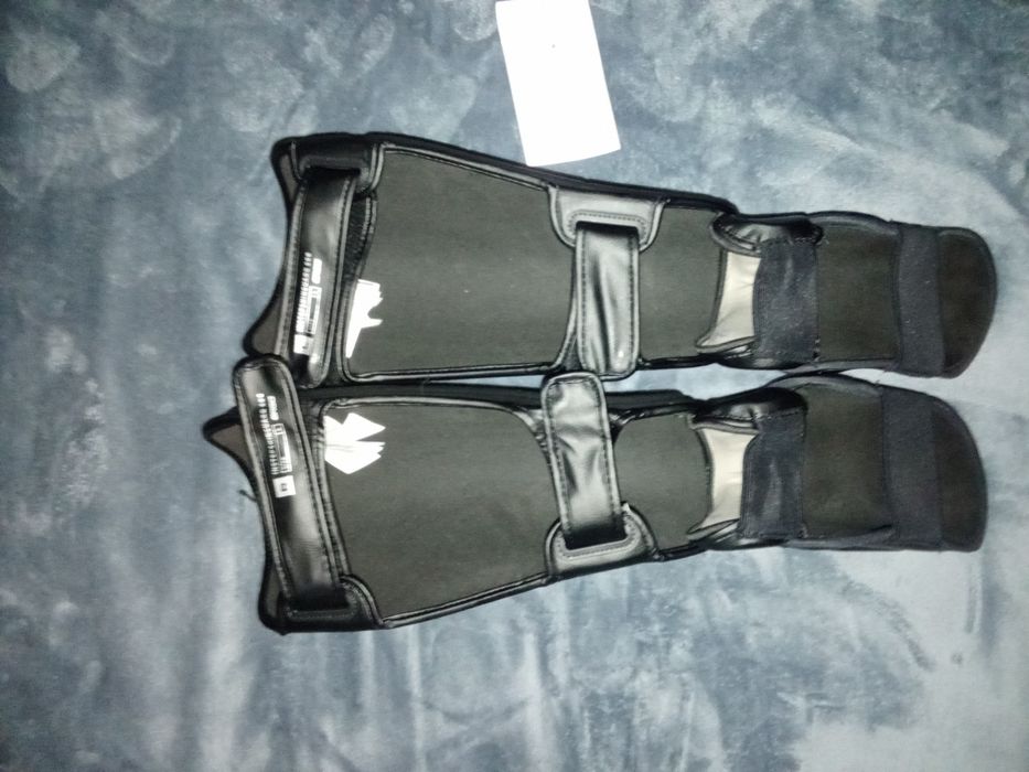 Tibiere pentru box kik-box