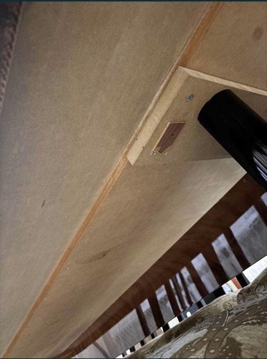 Стол дубовый, Италия