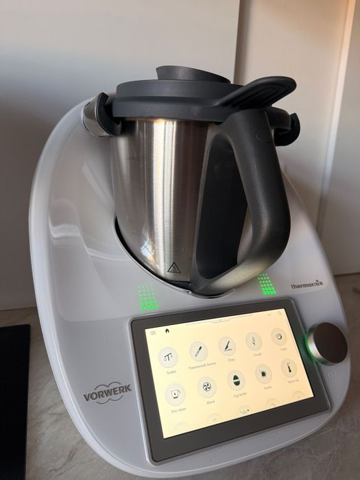 Thermomix TM6 IMPECABIL, din Germania – preț corect, folosit ocazional