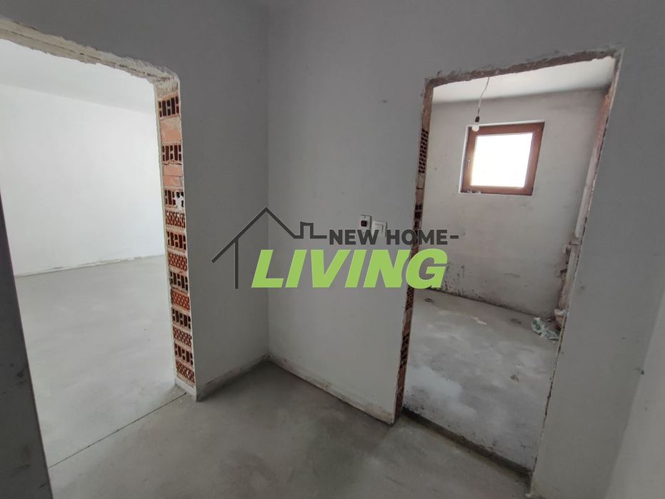 Продава се Тристаен апартамент в Пловдив, Център - 118 кв.м за 1531 €/кв.м - Снимка #8