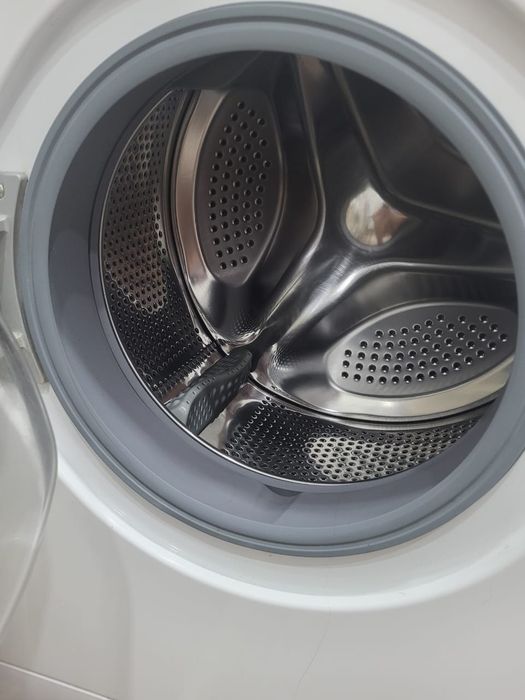 Продам мидеа стиральная машина