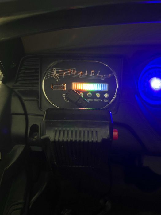 Masinuta electrica de Politie pentru copii, Telecomanda, Statie, USB,