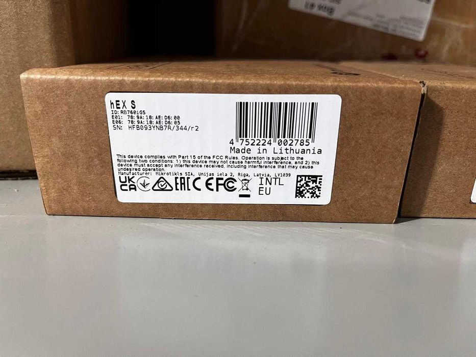 MikroTik RB760iGS hEX S