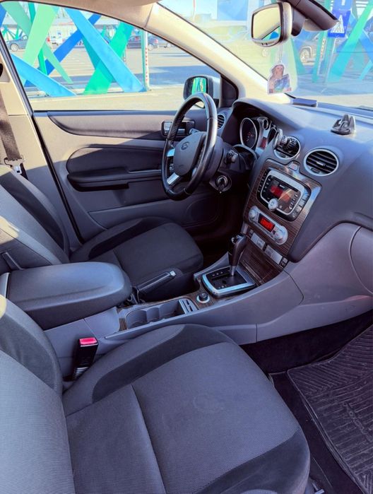 Ford Focus Ghia 2008