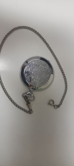 Часы СССР карманные, в хорошем состоянии