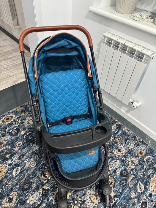 Продам почти новую коляску