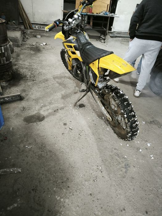 Vând GAS GAS de 200