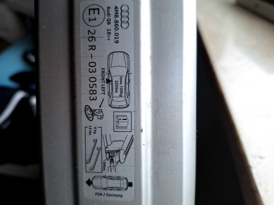 Багажник за AUDI Q8