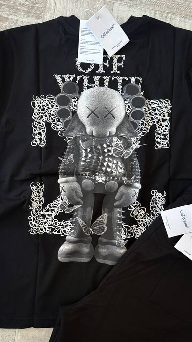 Compleu de bărbați