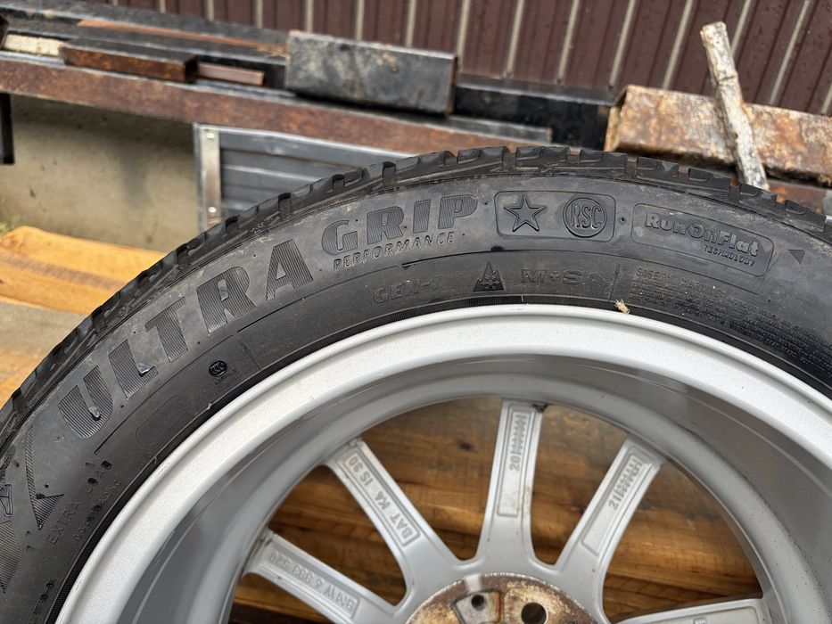 Roti Originale BMW 17" Style 778 Stare excelenta Iarnă RunFlat (1 spartă)