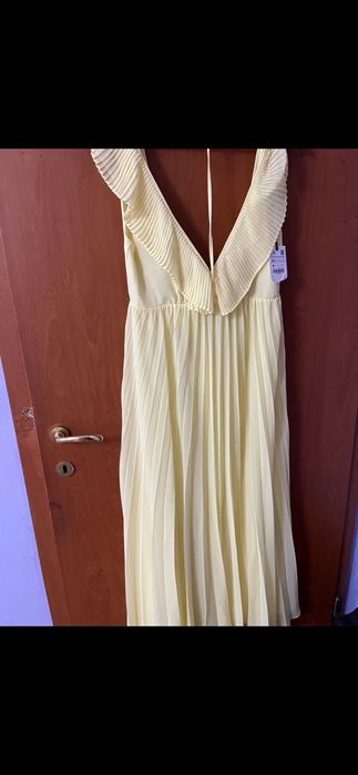 Светло жълта рокля Zara / Зара