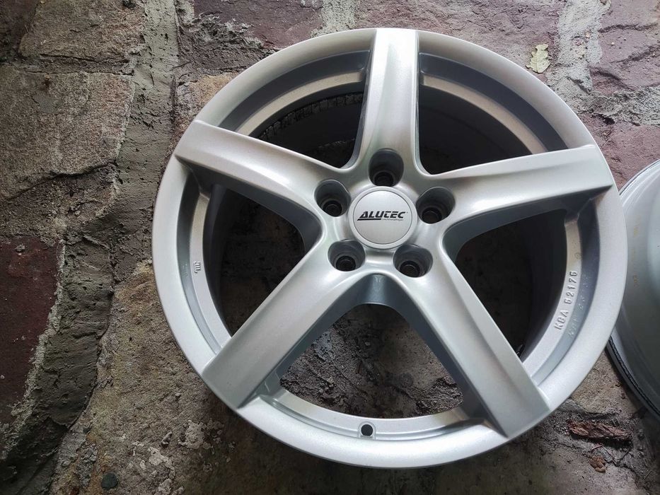 5x114,3 - 17 цола лети джанти 5х114,3 Alutec за Kia Hundai Mazda