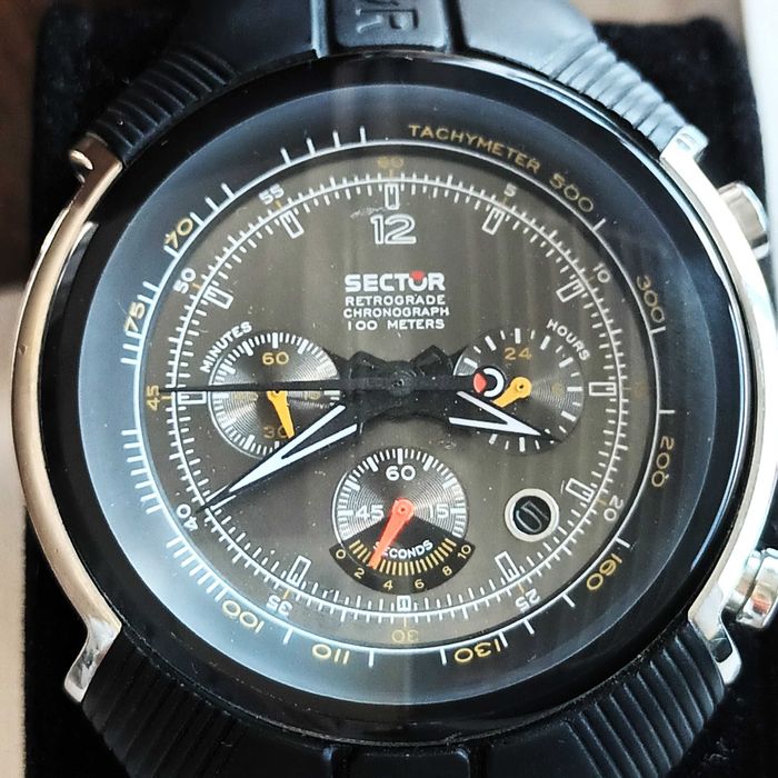 Мъжки часовник Sector