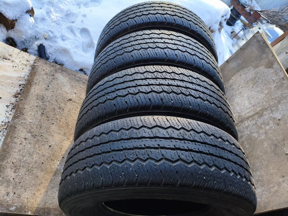 275 65 R17 Комплект. AT