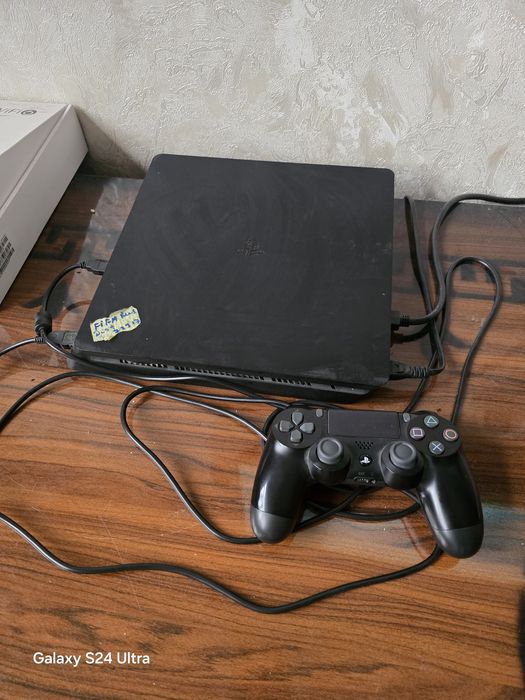 Playstation 4 сотилади арзон нархда