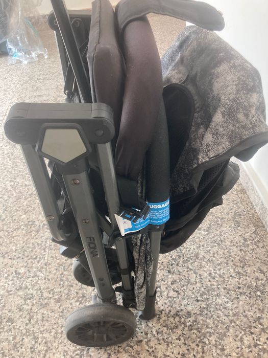 Лека бебешка количка LORELLI | Разрешена за самолетна кабина