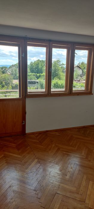 Масивна къща с гараж и двор в село Голямо Дряново