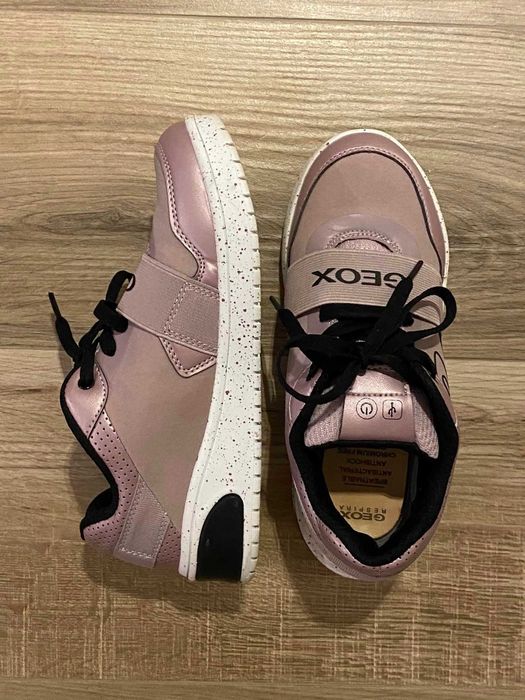 Vand pantofi sport GEOX LED masura 36