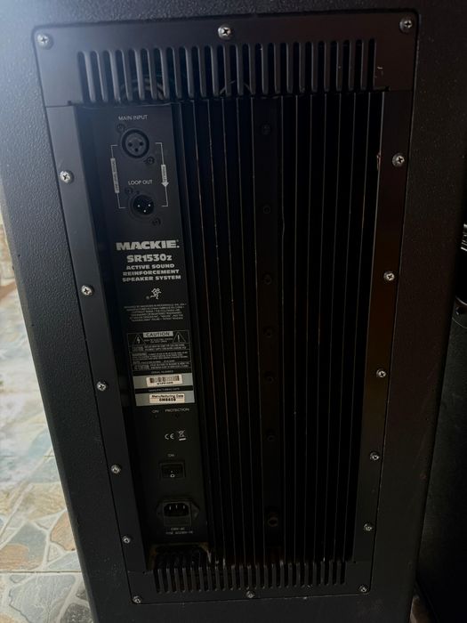 Vând boxe RCF 725 MK4 și boxe Make