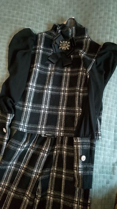 Продам женскую одежду (для девушки)