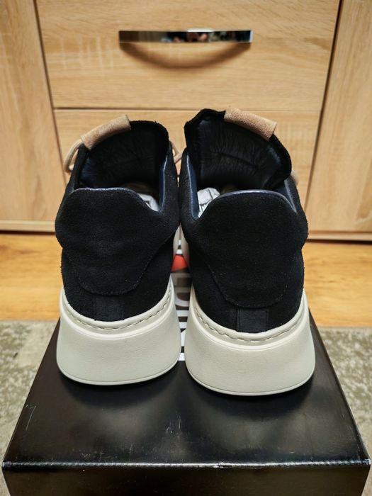 Сникърси/  дамски обувки / 41  номер Galdini НОВИ