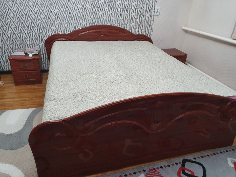 Спальный гарнитур