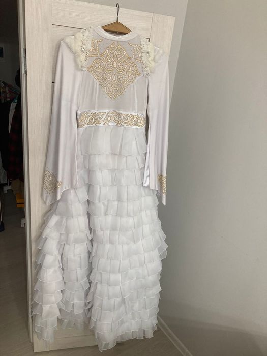 Национальное платье