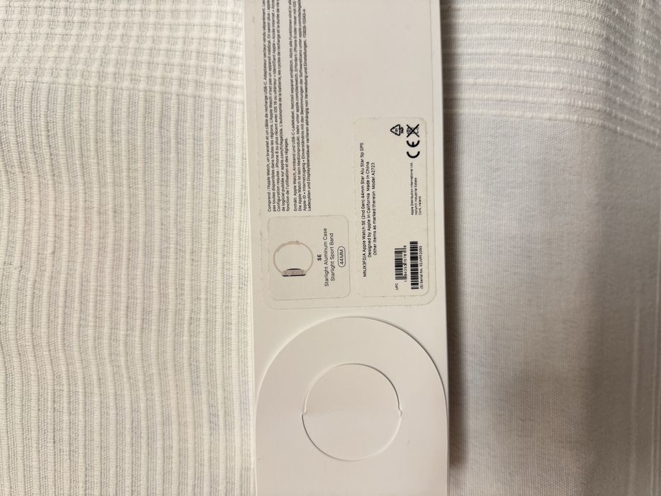 Apple Watch SE (2nd Gen) 44mm Star Alu Star Sp GPS