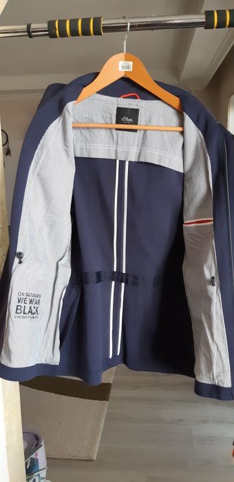 Оригинальный,мужской пиджак.