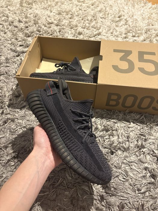 Yeezy 350 black reflective