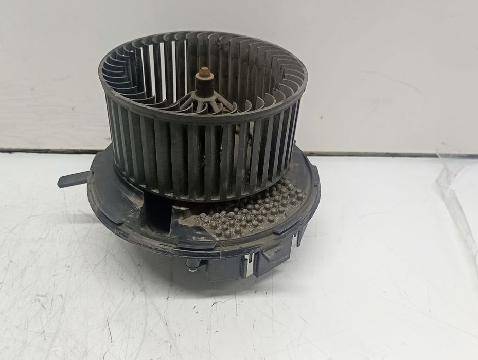Motoras aeroterma 1K1820015F Volkswagen Golf 5 (2003 - 2009)
