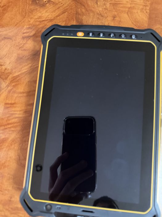 Tabletă RugGear RG910 – NOUĂ, 8”, 4G, rezistentă, stare perfectă