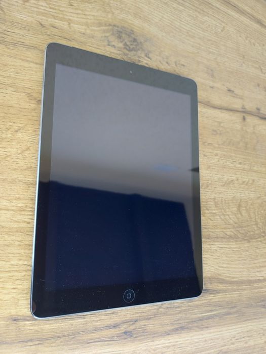 iPad Air în stare bună