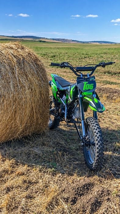Vând Cross 125cc sau schimb cu ATV