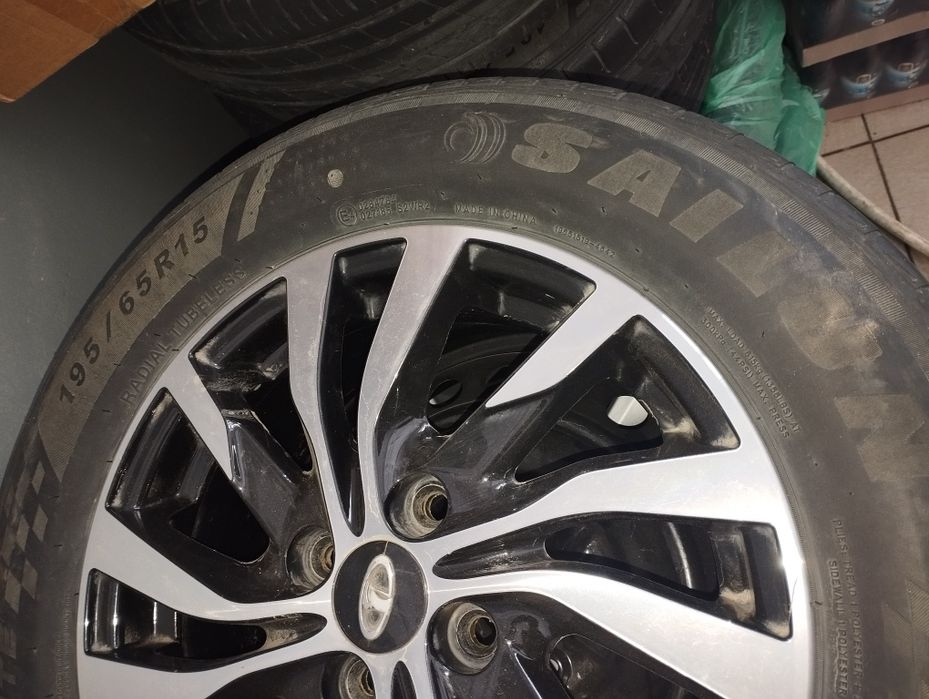 колеса в сборе стояли на лада веста