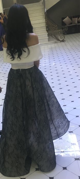 Шикарное вечернее платье