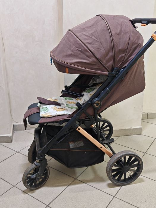 Продам детскую коляску