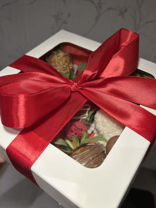 Клубника в шоколаде 9 шт