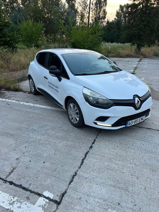 RENAULT Clio 2017