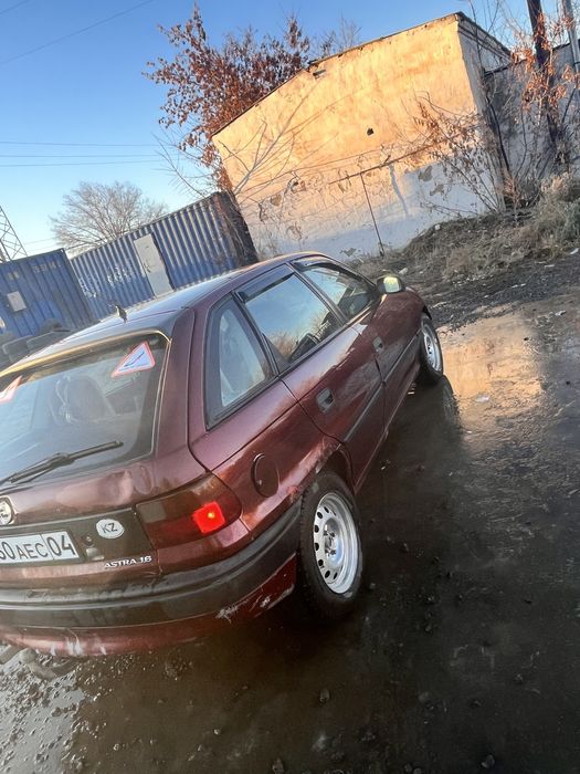 Продам машину