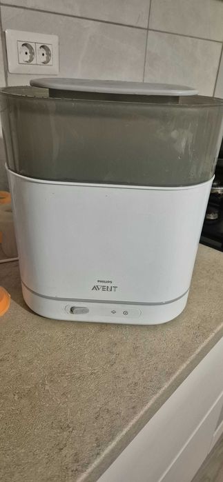 Sterilizator biberoane Philips Avent