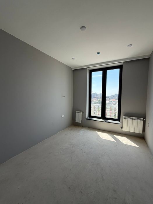 Готовая Гостиница  Ор-р: 8 роддом /  Лаби Хавуз 4000кв.м  9-Этаж