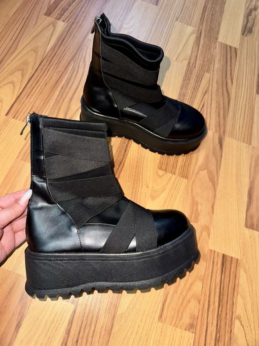 Ghete Uddy Exclusives -noi